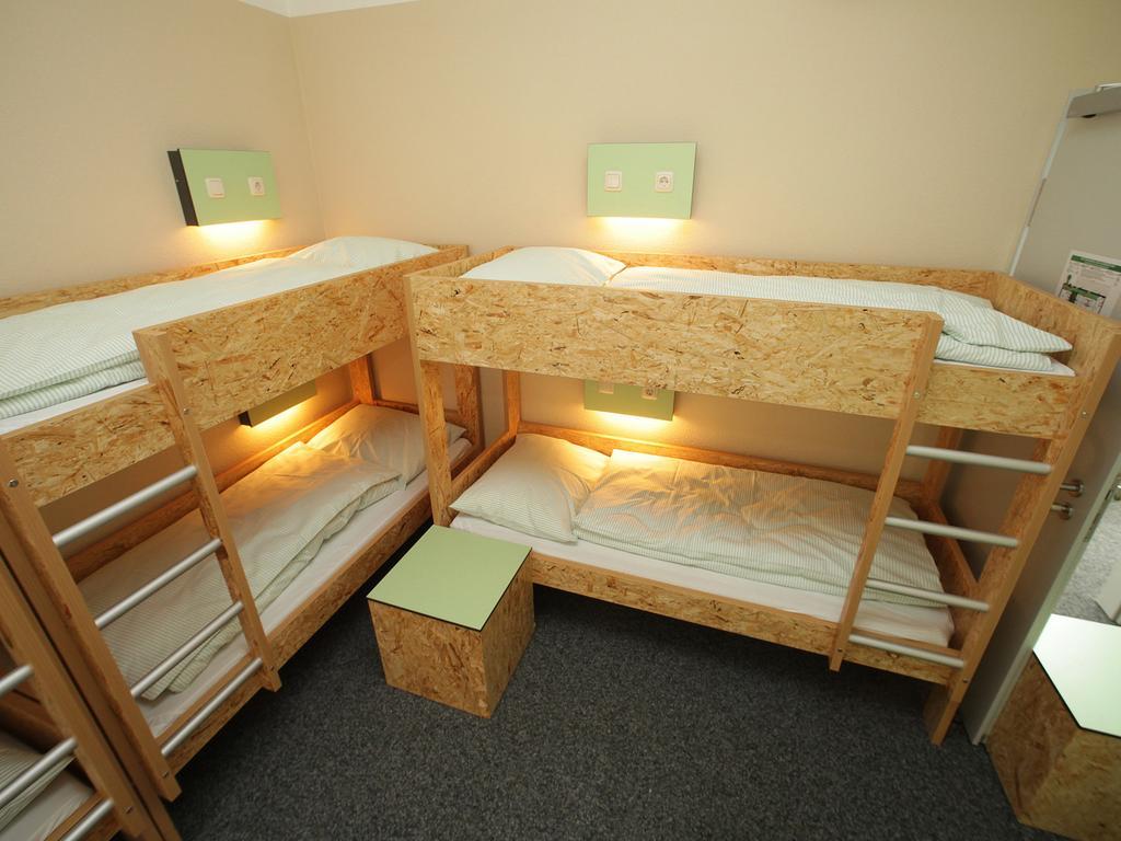 Pathpoint Cologne - Backpacker Hostel Exterior photo