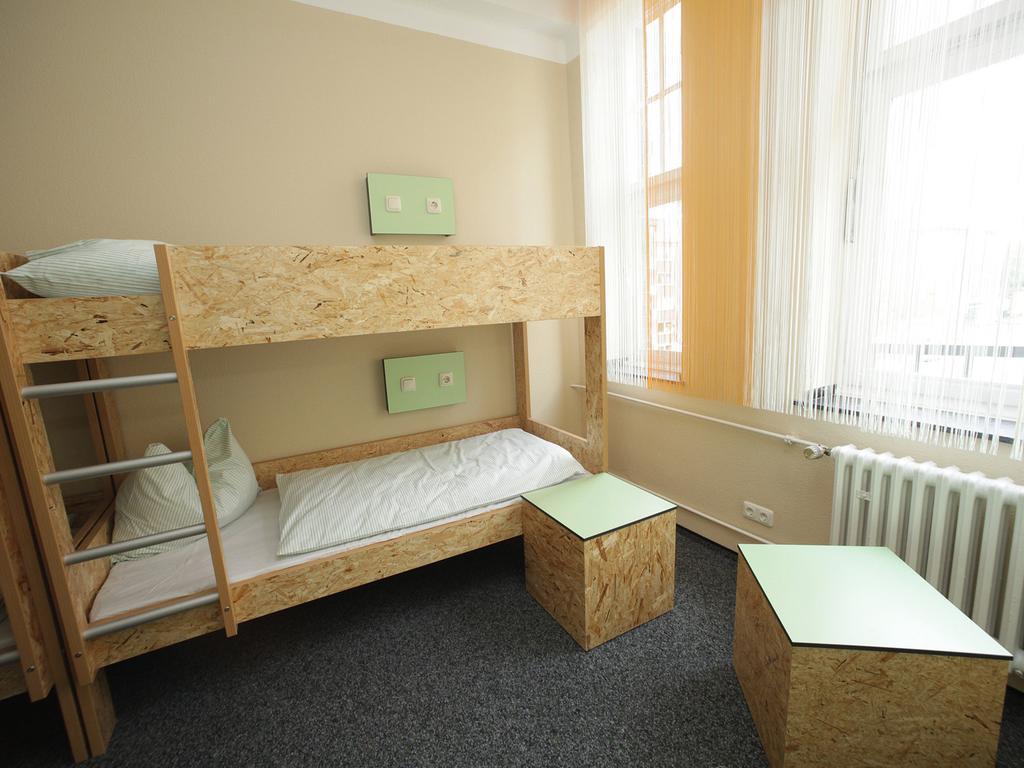 Pathpoint Cologne - Backpacker Hostel Exterior photo