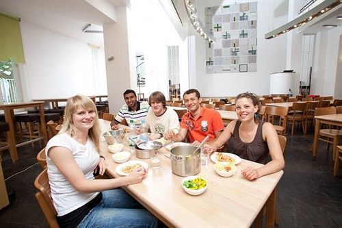 Pathpoint Cologne - Backpacker Hostel Exterior photo
